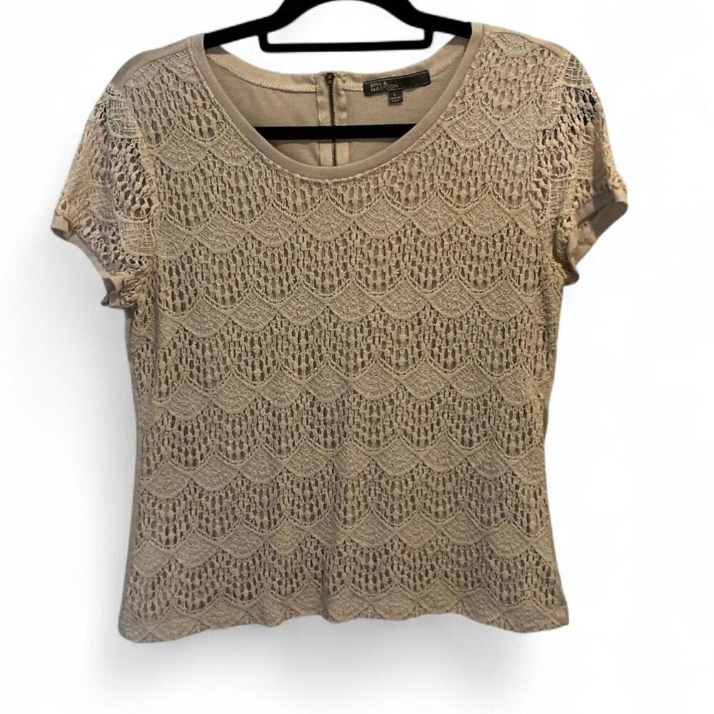 89th & Madison beige lace top‎ Size Large